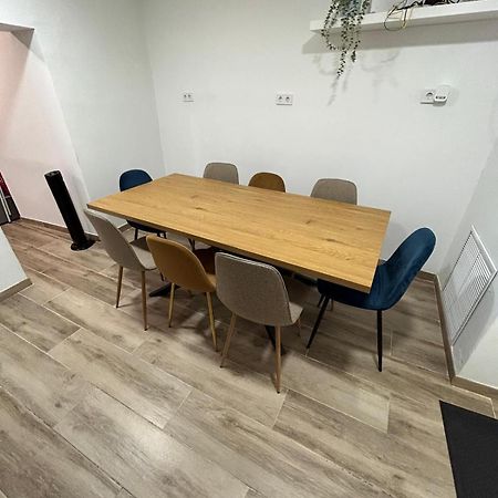 Apartamento Recien Reformado Con 5 Habitaciones Y 3 Banos Μαδρίτη Εξωτερικό φωτογραφία