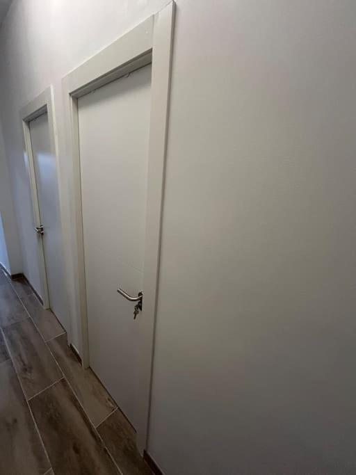 Apartamento Recien Reformado Con 5 Habitaciones Y 3 Banos Μαδρίτη Εξωτερικό φωτογραφία